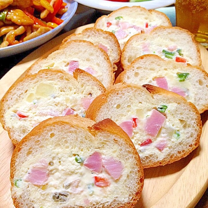ポテサラ クリチのスタッフドバゲットです 幸せ味 レシピ 作り方 By ゆんゆんゅん 楽天レシピ ポテサラ クリチのスタッフドバゲットです 幸せ味 レシピ 作り方 By ゆんゆんゅん 楽天レシピ